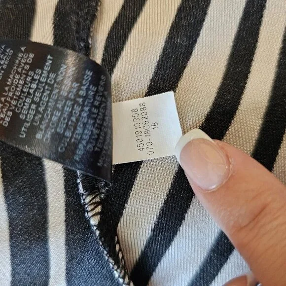 Travelers By Chico's Zebra Animal Print Scoop Neck Tank Top Blouse Stretchy 3/XL - Picture 10 of 12